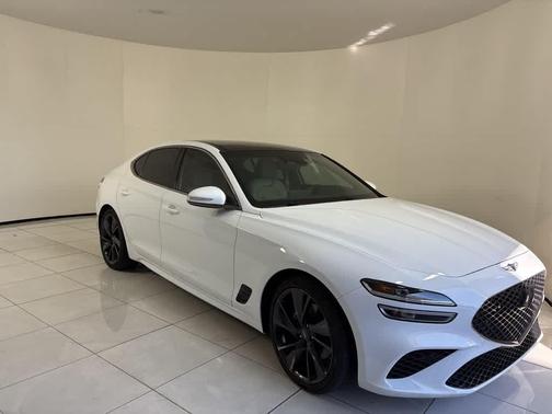 2023 Genesis G70 2.0T