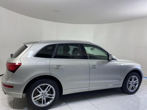 2015 Audi Q5 2.0T Premium Plus