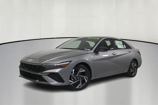 2025 Hyundai ELANTRA HEV SEL Sport