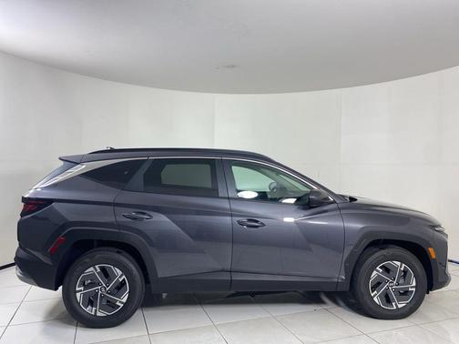 2025 Hyundai TUCSON Hybrid Blue