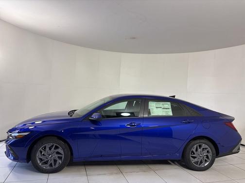 2025 Hyundai ELANTRA HEV Blue