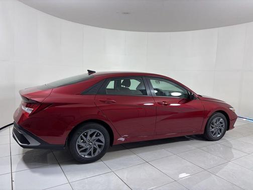 2025 Hyundai ELANTRA HEV Blue