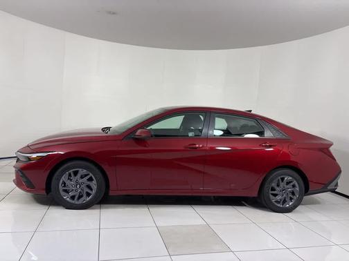 2025 Hyundai ELANTRA HEV Blue