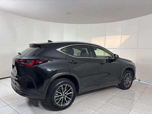 2022 Lexus NX 250 Premium