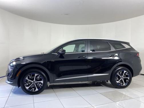 2024 Kia Sportage Hybrid EX