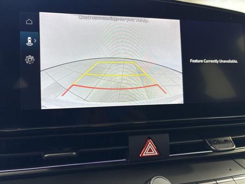 2025 Hyundai ELANTRA HEV SEL Sport