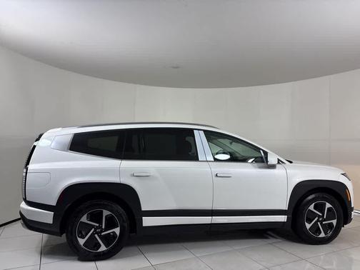 2026 Hyundai IONIQ 9 S