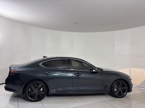 2023 Genesis G70 3.3T