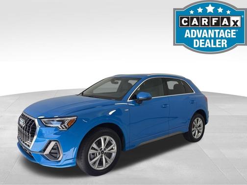 Turbo Blue 2023 Audi Q3 45 S line Premium