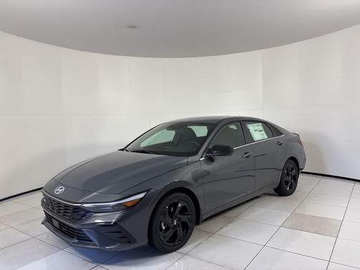 2026 Hyundai ELANTRA SEL