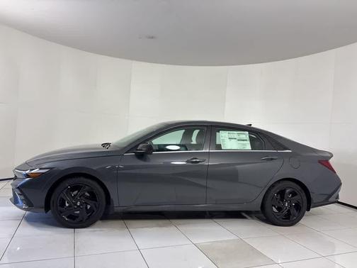 2026 Hyundai ELANTRA SEL