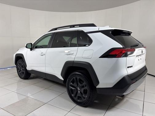 2023 Toyota RAV4 Adventure