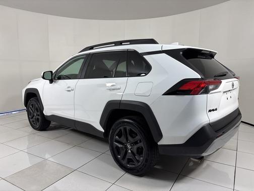 2023 Toyota RAV4 Adventure