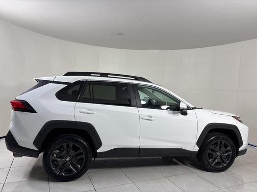 2023 Toyota RAV4 Adventure