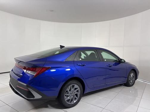 2025 Hyundai ELANTRA HEV Blue
