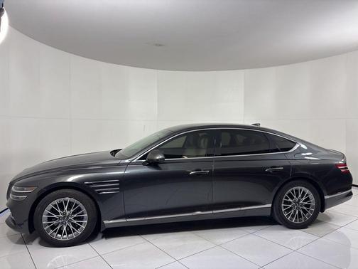 2023 Genesis G80 2.5T