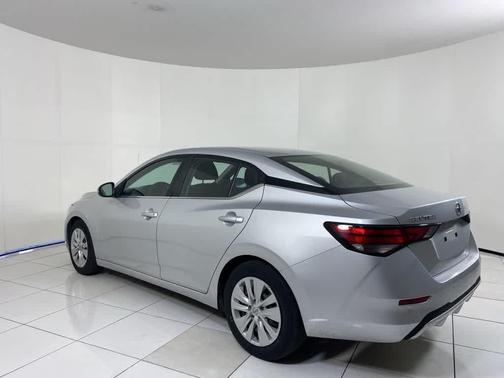 2022 Nissan Sentra S
