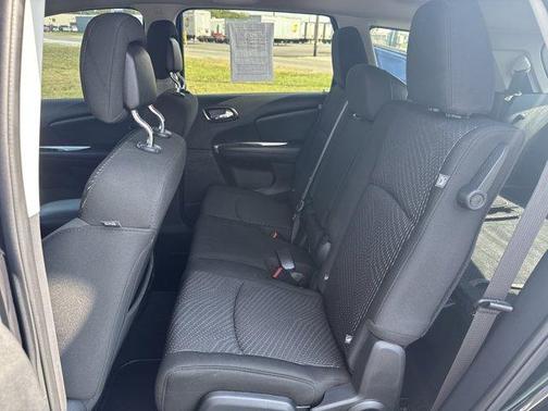 2019 Dodge Journey SE