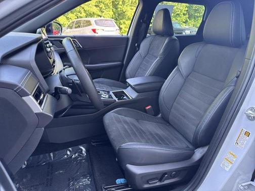2023 Mitsubishi Outlander SE Black Edition