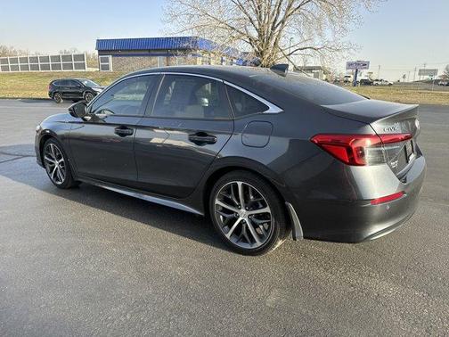 2022 Honda Civic Touring