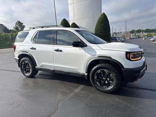 Platinum White Pearl 2026 Honda Passport Sport