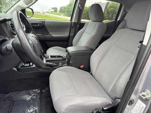 2019 Toyota Tacoma SR