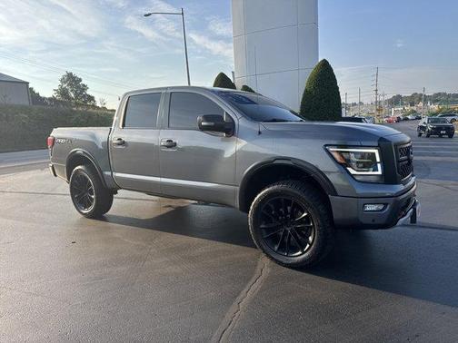2020 Nissan Titan PRO-4X