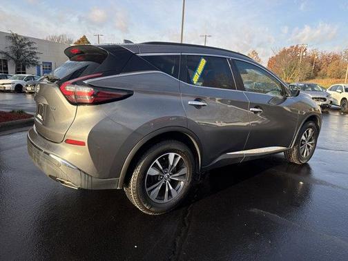 2023 Nissan Murano SV