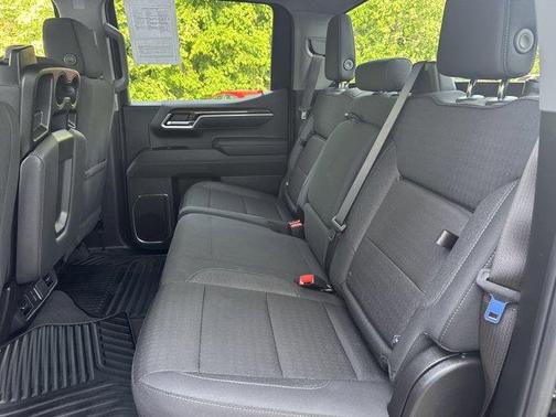 Onyx Black 2025 GMC Sierra 1500 Elevation