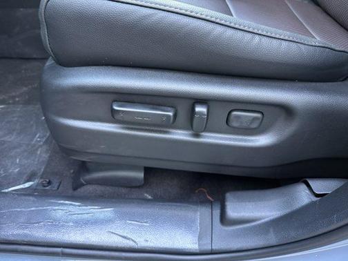 Sonic Gray Pearl 2026 Honda Ridgeline Black Edition Two-Tone