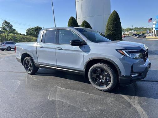 Sonic Gray Pearl 2026 Honda Ridgeline Black Edition Two-Tone