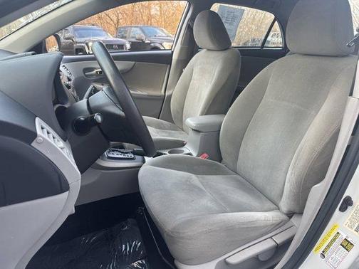 2013 Toyota Corolla L