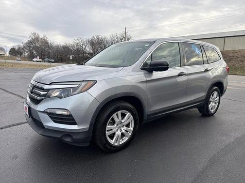 2017 Honda Pilot LX