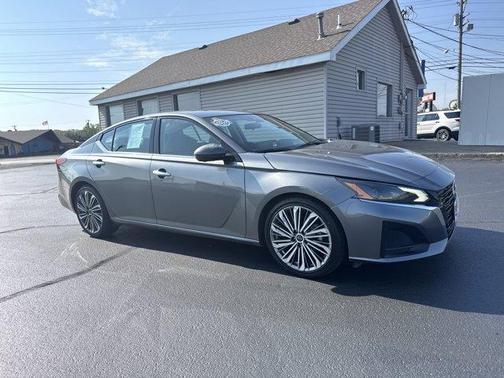 2023 Nissan Altima 2.5 SL