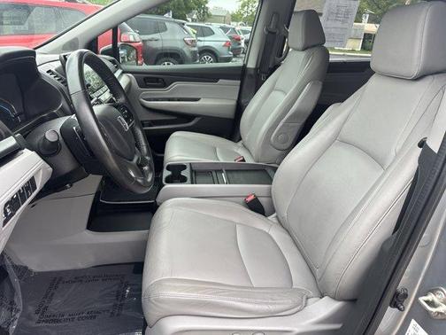 Lunar Silver Metallic 2020 Honda Odyssey EX-L