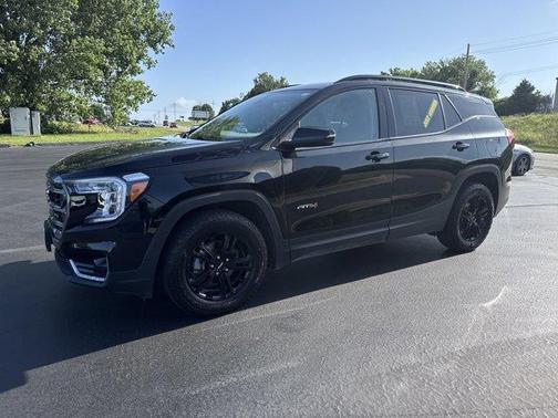 2023 GMC Terrain AT4