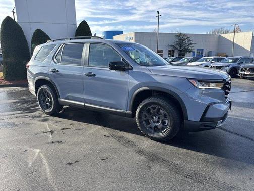 2025 Honda Pilot TrailSport