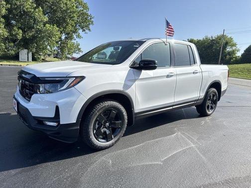 Platinum White Pearl 2026 Honda Ridgeline Black Edition