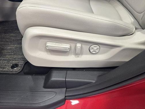 Radiant Red Metallic II 2026 Honda Odyssey EX-L