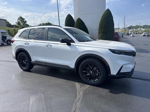 Platinum White Pearl 2026 Honda CR-V Hybrid Sport-L