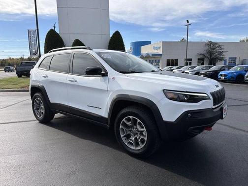 2022 Jeep Cherokee Trailhawk