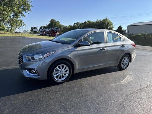 2022 Hyundai Accent SEL