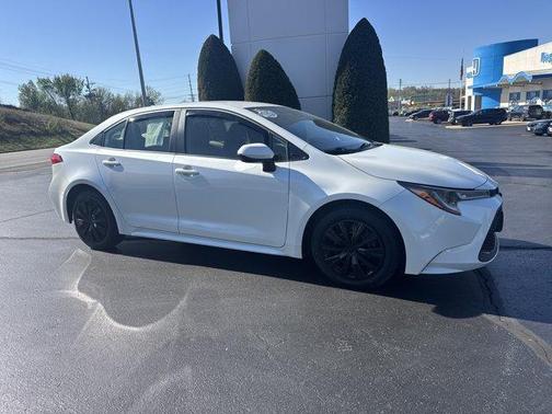 White 2021 Toyota Corolla LE