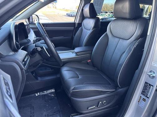 2025 Hyundai PALISADE SEL Premium