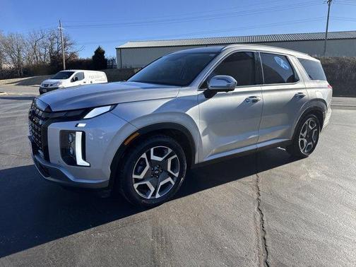 2025 Hyundai PALISADE SEL Premium