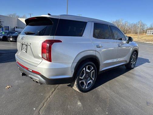2025 Hyundai PALISADE SEL Premium
