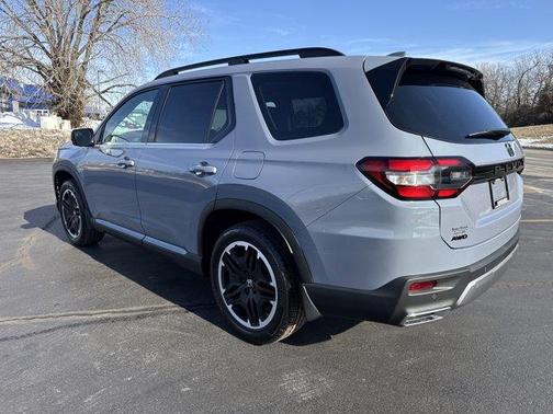 2026 Honda Pilot Touring