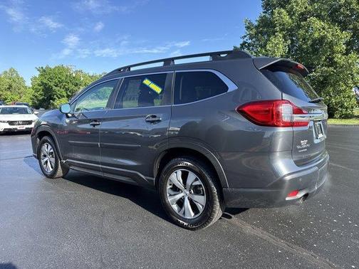 Magnetite Gray Metallic 2021 Subaru Ascent Premium 7-Passenger