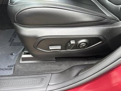 Velvet Red Pearlcoat 2025 Jeep Grand Cherokee Limited