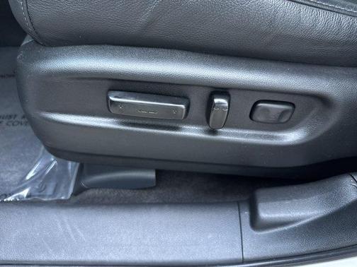 Platinum White Pearl 2023 Honda Passport EX-L